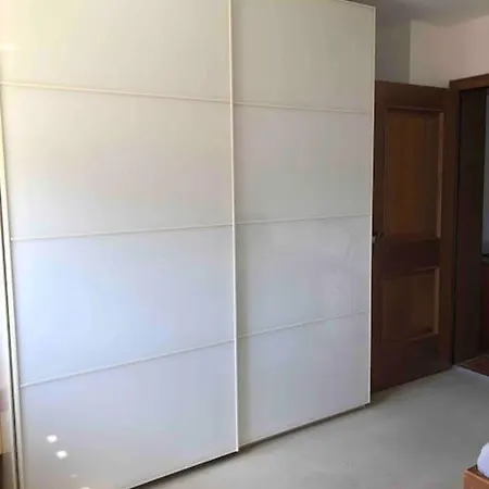 Privatwohnung In *